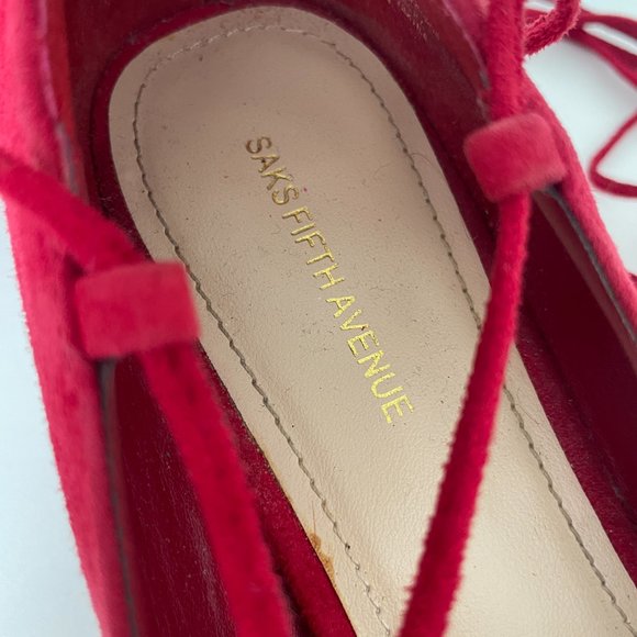 SAKS FIFTH AVENUE Cherry Red Lace Up Pumps w Short Wide Heels Sz 8.5 - Picture 5 of 8